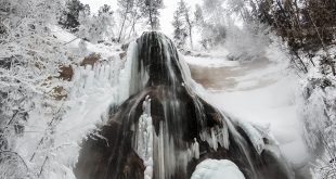 Icy Smith Falls