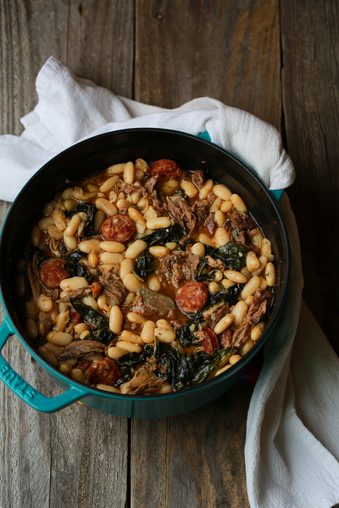 A pot of braised duck and bean stew.