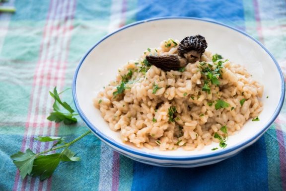 A bowl of morel risotto.