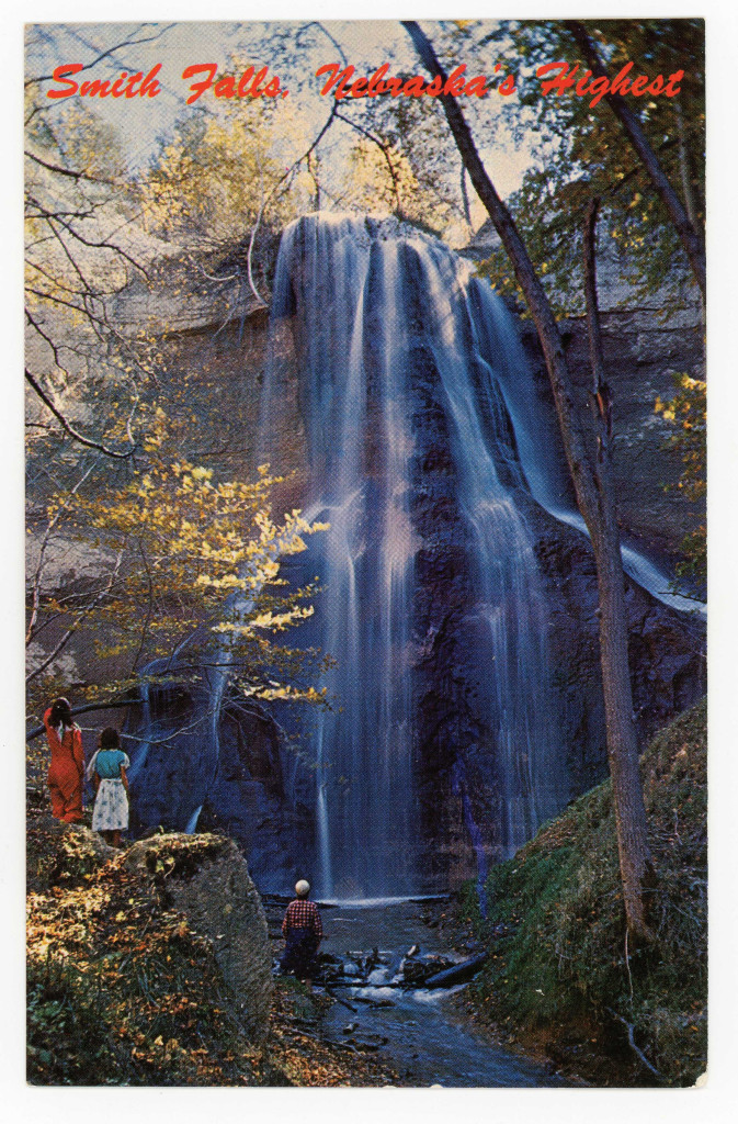 Postcard of Smith Falls circa 1960 with just a dirt trail and no walkway built yet.