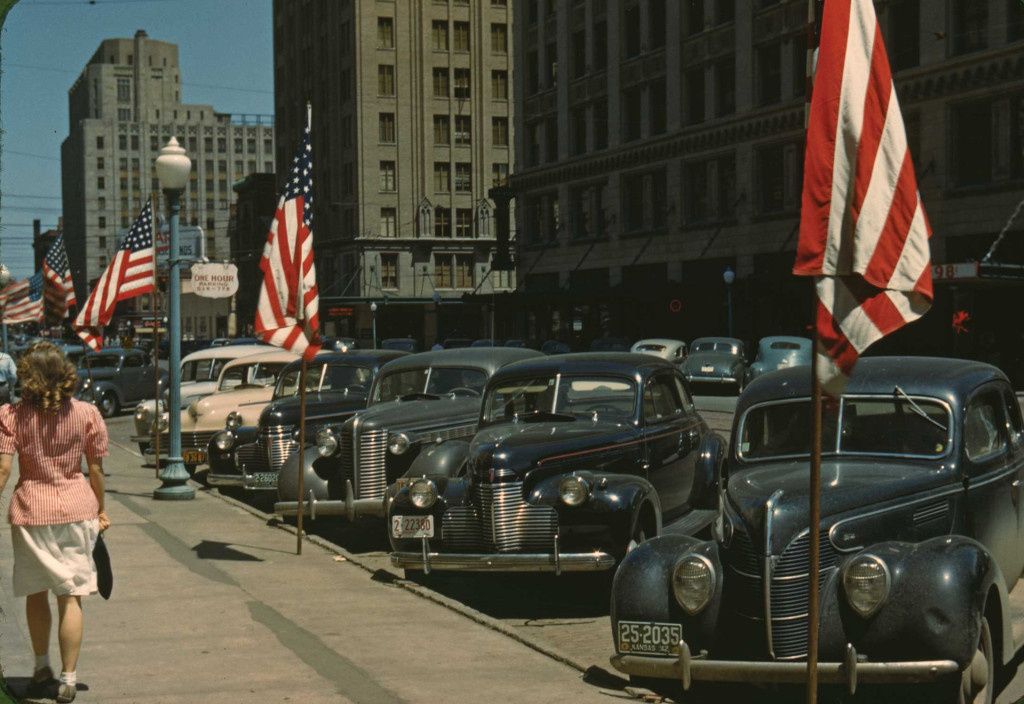 Downtown Lincoln, Nebraska in 1942.