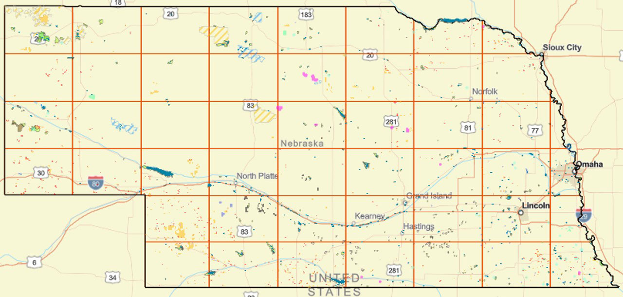 A map showing public fishing and hunting lands in Nebraska.