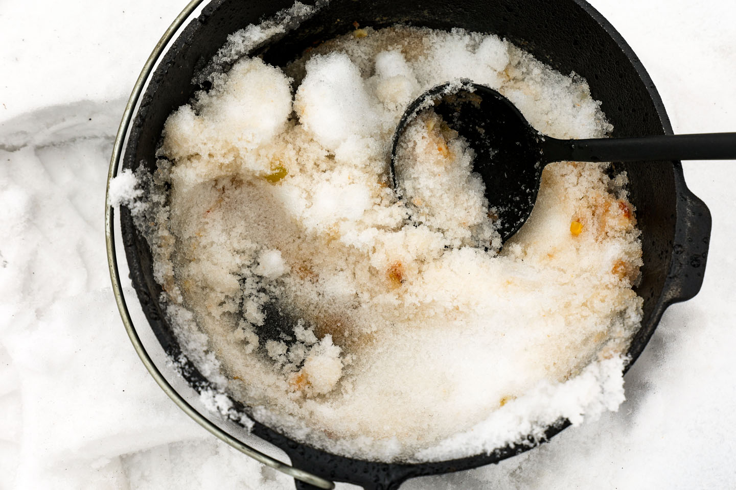 Use snow to clean kitchen tools in the winter.