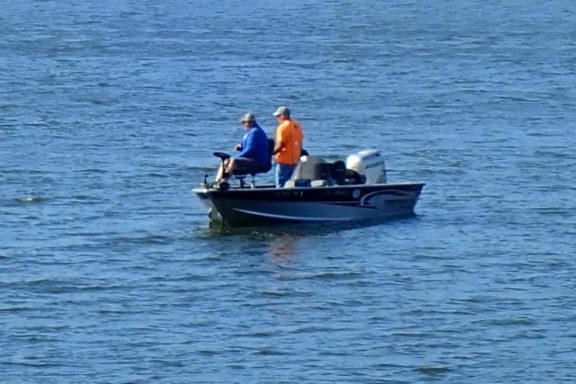 Boat anglers drifting on a Nebraska reservoir. Photo by Daryl Bauer, Nebraska Game & Parks Commission.