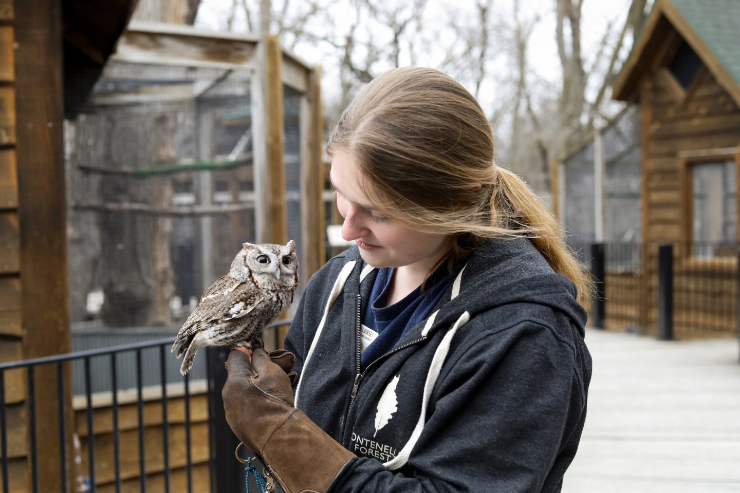 Raptor Care Specialist Ell Kinsey is one of Spike’s main caretakers and appears with him in many of his most popular videos.