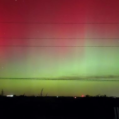Aurora borealis. Photo by Daryl Bauer, Nebraska Game & Parks Commission.