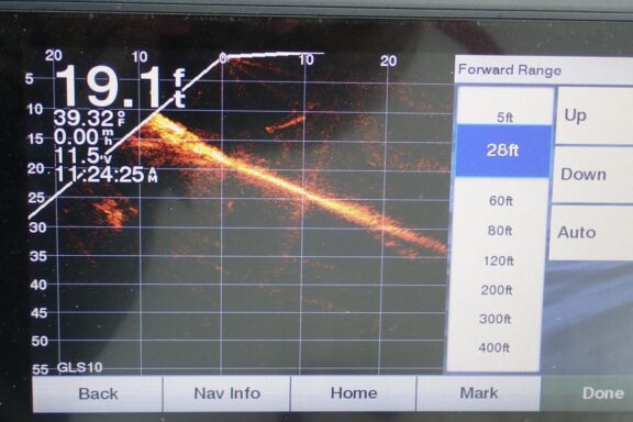 Screen of a forward-facing sonar unit.