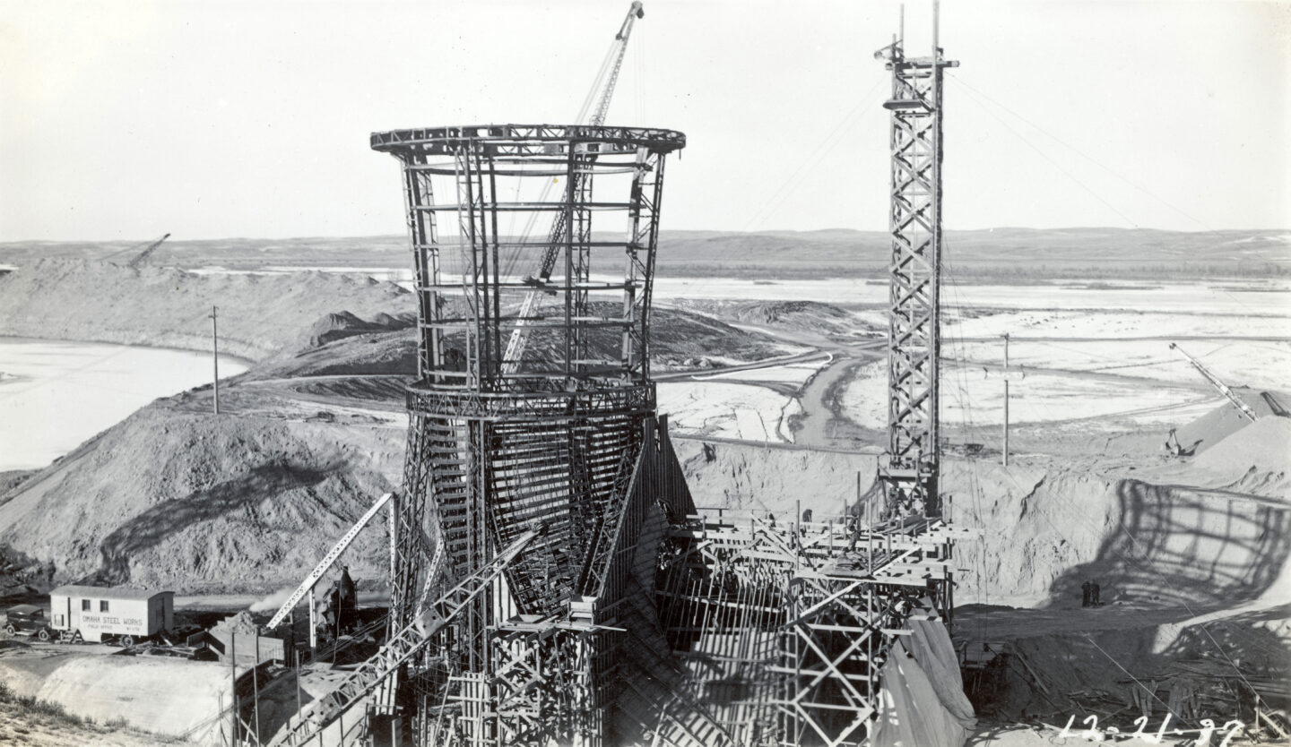Building the spillway tower at Kingsley Dam, Dec. 21, 1937. NSHS RG2114-4-162