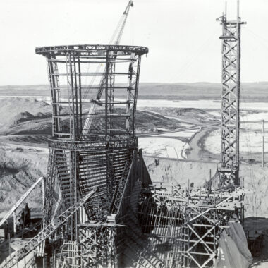 Building the spillway tower at Kingsley Dam, Dec. 21, 1937. NSHS RG2114-4-162