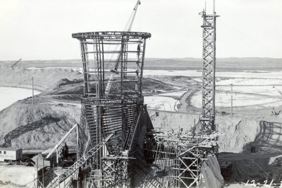 Building the spillway tower at Kingsley Dam, Dec. 21, 1937. NSHS RG2114-4-162