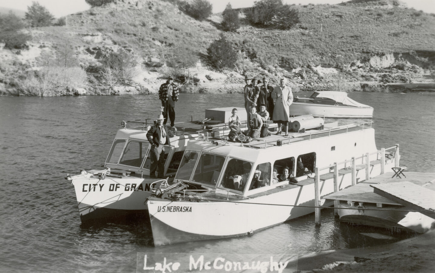 Enjoying Lake McConaughy, circa 1950. While boating and fishing were not the main purposes of the reservoir, the new lake established itself as “the undisputed king of Nebraska waters,”
in the words of a 1973 issue of this magazine. NSHS RG2114-1-7