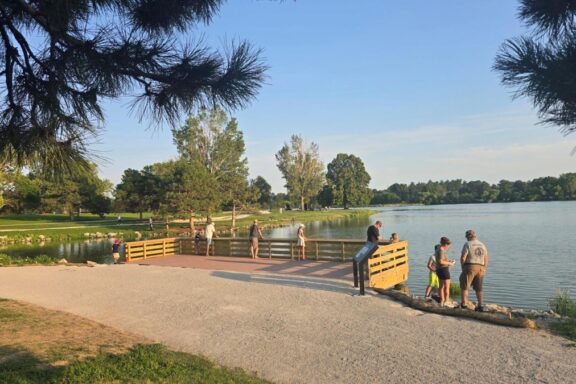Angler access platform at Holmes Lake. Nebraska Game & Parks Commission photo.